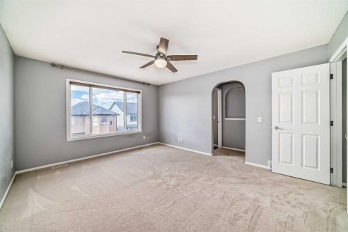 46 Saddlecrest Gardens Ne, Calgary, AB - Indoor Photo Showing Other Room