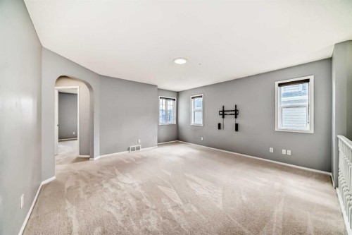 46 Saddlecrest Gardens Ne, Calgary, AB - Indoor Photo Showing Other Room