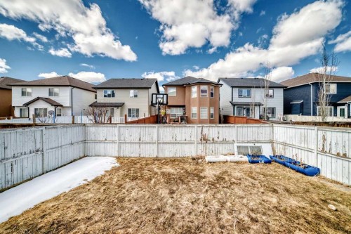 46 Saddlecrest Gardens Ne, Calgary, AB - Outdoor