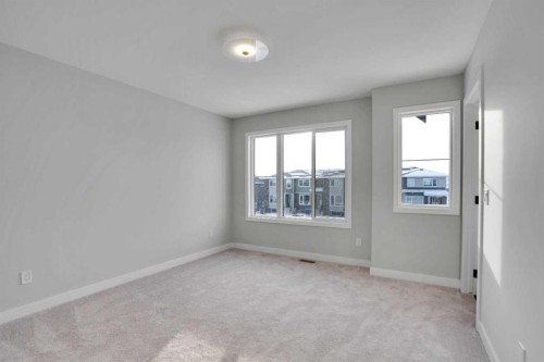 144 Cobblestone Gate Sw, Airdrie, AB - Indoor Photo Showing Other Room