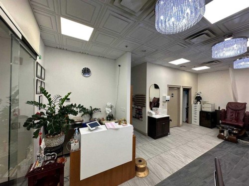 222-1632 14 Avenue Nw, Calgary, AB 
