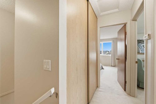 52A Millcrest Green Sw, Calgary, AB - Indoor Photo Showing Other Room