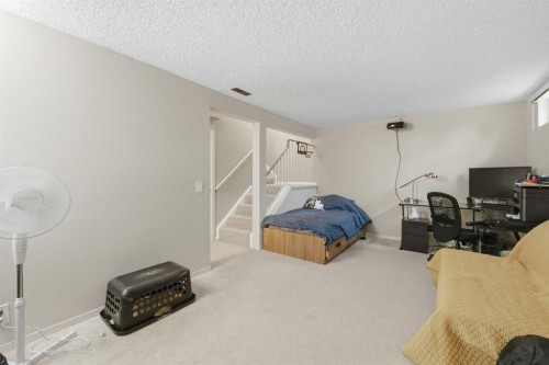 52A Millcrest Green Sw, Calgary, AB - Indoor