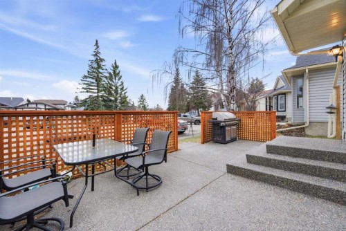 52A Millcrest Green Sw, Calgary, AB - Outdoor