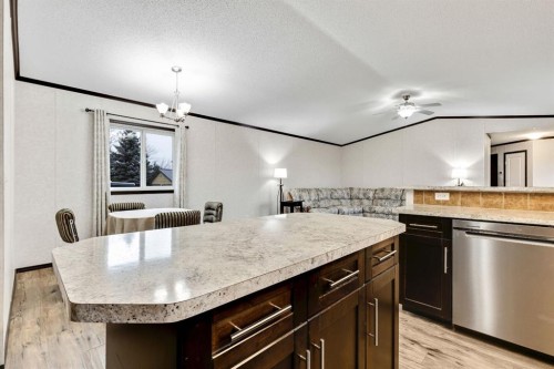 117 Range Rd 250, Mossleigh, AB - Indoor Photo Showing Kitchen