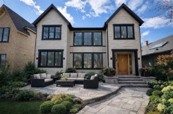 3241 Alfege Street SW Calgary, AB T2T 3S4