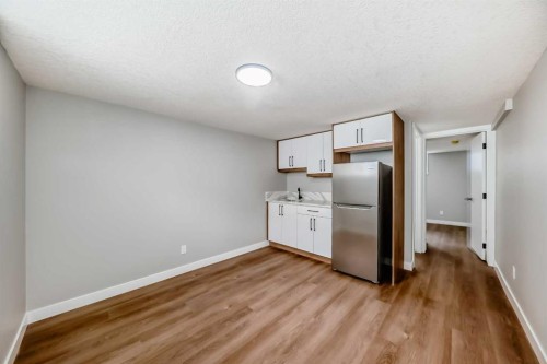 7634 21 Street Se, Calgary, AB 