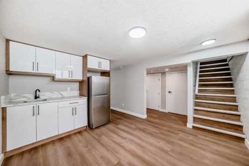 7634 21 Street Se, Calgary, AB 