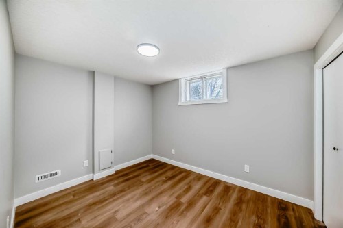 7634 21 Street Se, Calgary, AB 