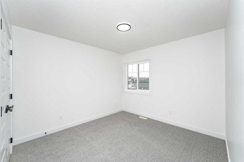 182 Lakewood Crescent, Strathmore, AB - Indoor Photo Showing Other Room