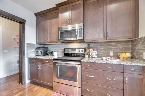 173 Redstone Common Ne, Calgary, AB - Indoor Photo Showing Kitchen
