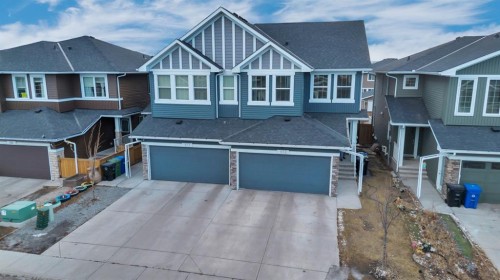 173 Redstone Common Ne, Calgary, AB - Outdoor With Facade