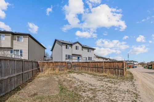 99 Covemeadow Close Ne, Calgary, AB - Outdoor