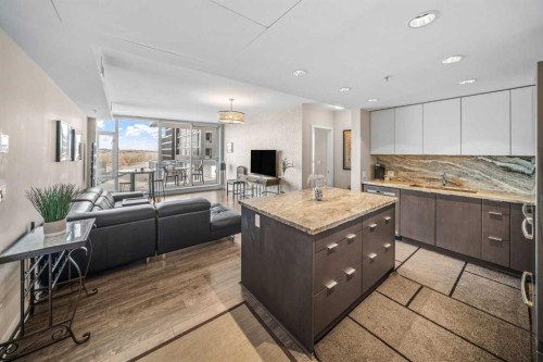 604-519 Riverfront Avenue Se, Calgary, AB - Indoor Photo Showing Other Room