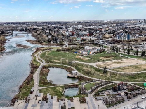 604-519 Riverfront Avenue Se, Calgary, AB - Outdoor With View