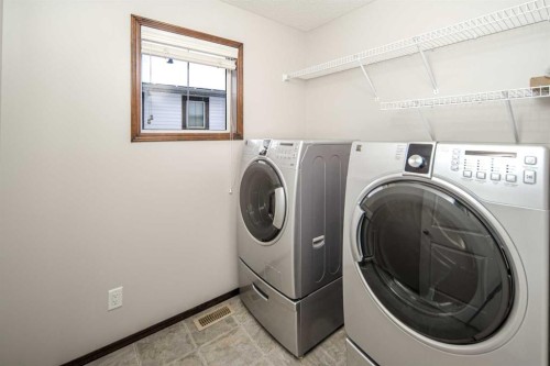 47 Pantego Avenue Nw, Calgary, AB - Indoor Photo Showing Laundry Room