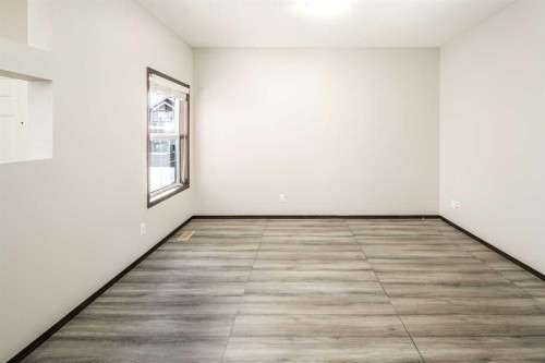 47 Pantego Avenue Nw, Calgary, AB - Indoor Photo Showing Other Room