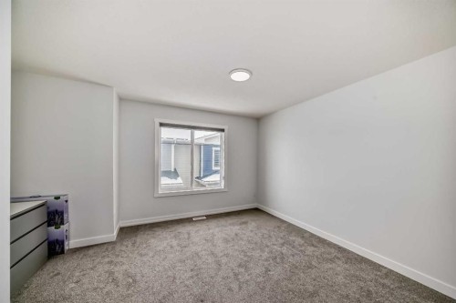 516-95 Skyview Close Ne, Calgary, AB - Indoor Photo Showing Other Room