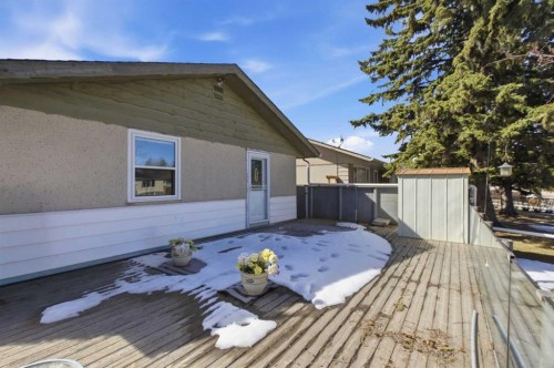 827 Forlee Drive Se, Calgary, AB - Outdoor With Deck Patio Veranda