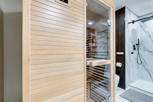 24 Elgin Meadows Manor Se, Calgary, AB -  With Exterior