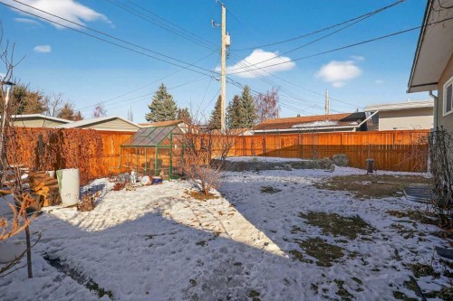9519 3 Street Se, Calgary, AB - Outdoor