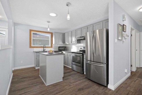 9519 3 Street Se, Calgary, AB - Indoor Photo Showing Kitchen With Stainless Steel Kitchen