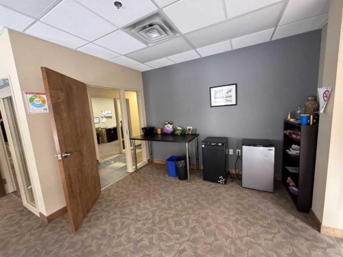 220-52 Gateway Drive Ne, Airdrie, AB 
