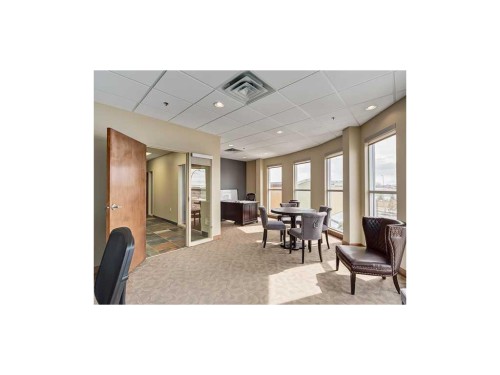 220-52 Gateway Drive Ne, Airdrie, AB 