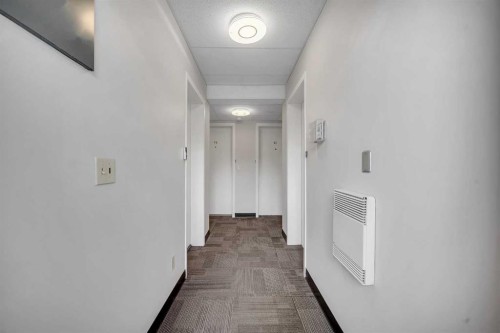 61-175 Manora Place Ne, Calgary, AB - Indoor Photo Showing Other Room