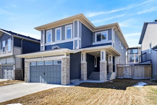 278 Hillcrest Heights SW Airdrie, AB T4B 3Z2