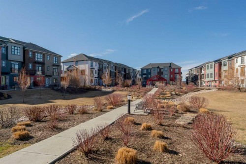 960 Walden Drive Se, Calgary, AB - Outdoor