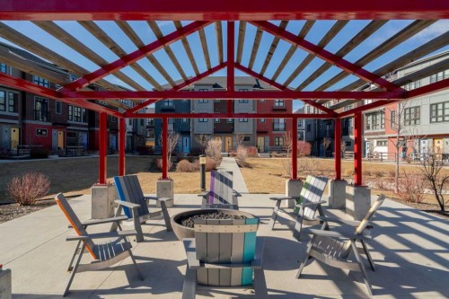 960 Walden Drive Se, Calgary, AB - 