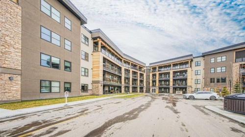 404-125 Wolf Hollow Crescent Se, Calgary, AB - Outdoor