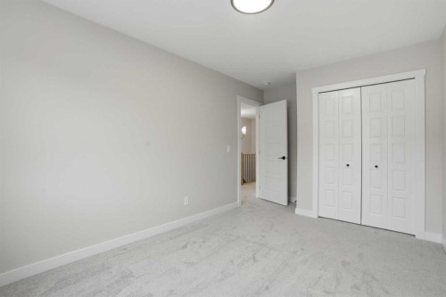 72 Buffaloberry Manor Se, Calgary, AB - Indoor