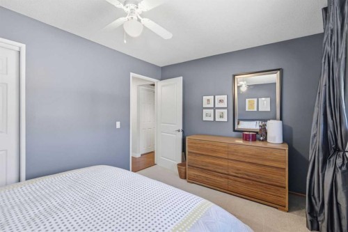 948 Canaveral Crescent Sw, Calgary, AB - Indoor Photo Showing Bedroom