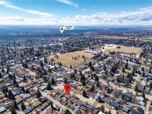 948 Canaveral Crescent Sw, Calgary, AB - Outdoor With View