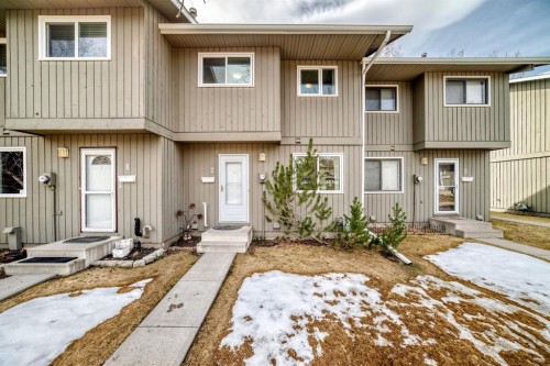 2-6503 Ranchview Drive Nw, Calgary, AB - Outdoor With Facade