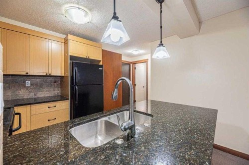 111-920 68 Avenue Sw, Calgary, AB 