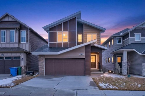 1173 Chinook Gate Bay SW Airdrie, AB T4B 5J2