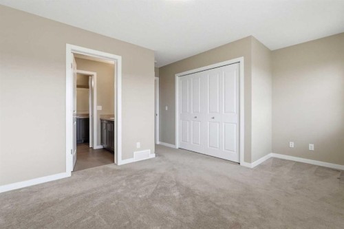 235 Copperstone Park Se, Calgary, AB - Indoor Photo Showing Other Room