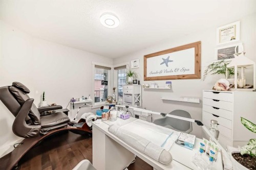 3 Cimarron Springs Circle, Okotoks, AB - Indoor