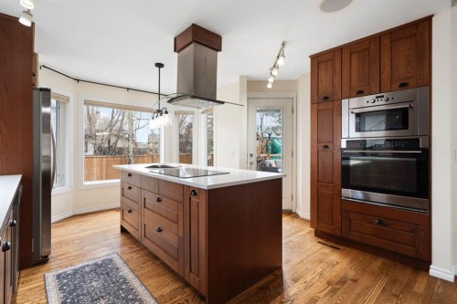 15 Mckinley Place Se, Calgary, AB 