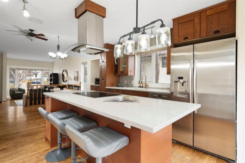 15 Mckinley Place Se, Calgary, AB 