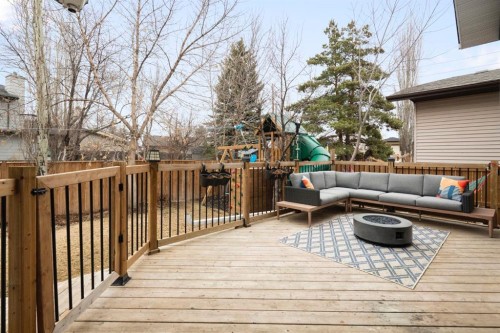 15 Mckinley Place Se, Calgary, AB 