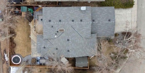 15 Mckinley Place Se, Calgary, AB 