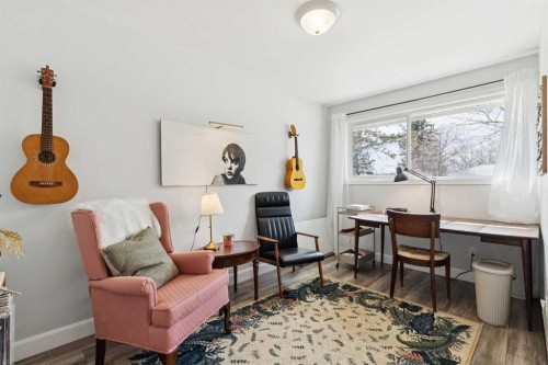 4819 30 Avenue Sw, Calgary, AB - Indoor