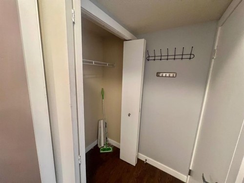 123 Country Hills Villas Nw, Calgary, AB 