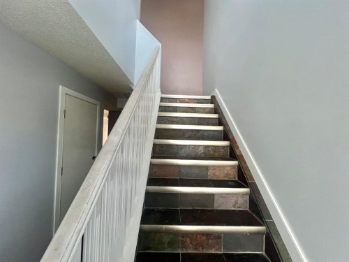 123 Country Hills Villas Nw, Calgary, AB 