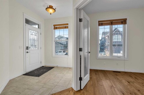 8 Legacy Terrace Se, Calgary, AB - Indoor Photo Showing Other Room