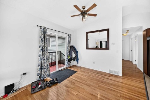 208 Erin Meadow Green Se, Calgary, AB 